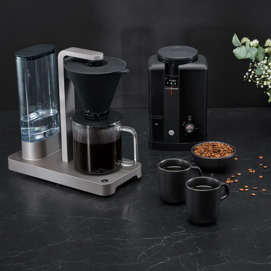 Coffee-brewer_Performance_CM7T-125_Coffee-Grinder_Aroma_CGWS-130B_Cups_Sqr_4000x4000_0457ca7c-273a-46f2-b808-f5bd6ce91115.webp